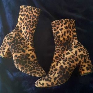Anthropologie leopard print booties, size 37